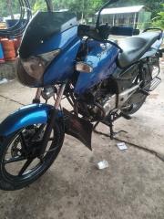 BAJAJ PULSAR 150 NEON